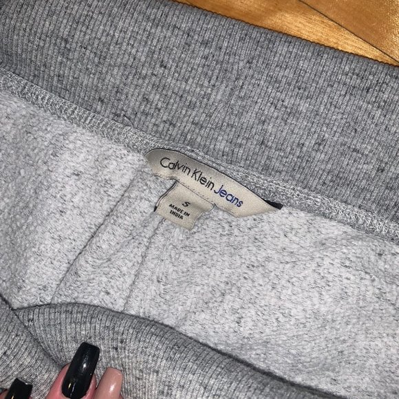 sweatpants - Picture 4 of 5